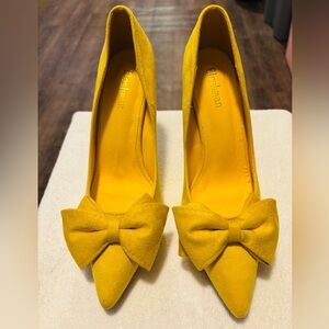 BRAND NEW Suede Heels By ELOSHMAN - Size 10M - Heel Height 4 Inches - Box 1A